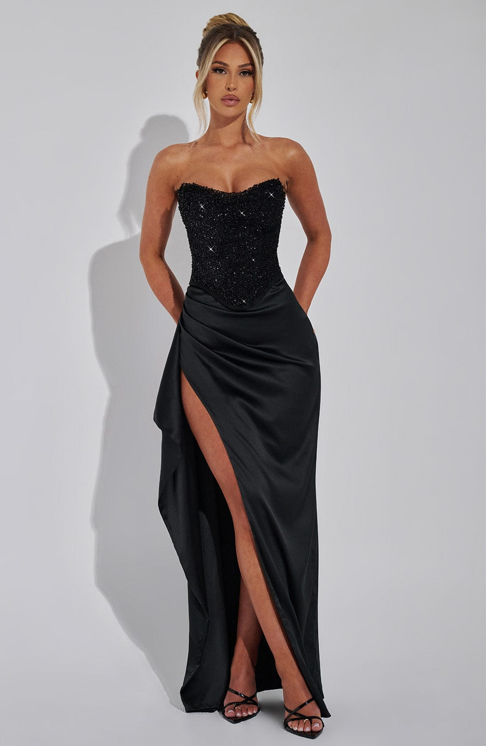 Vestido Longo Formal Preto Sem - Briar Cosplay Prop avaliação e preço